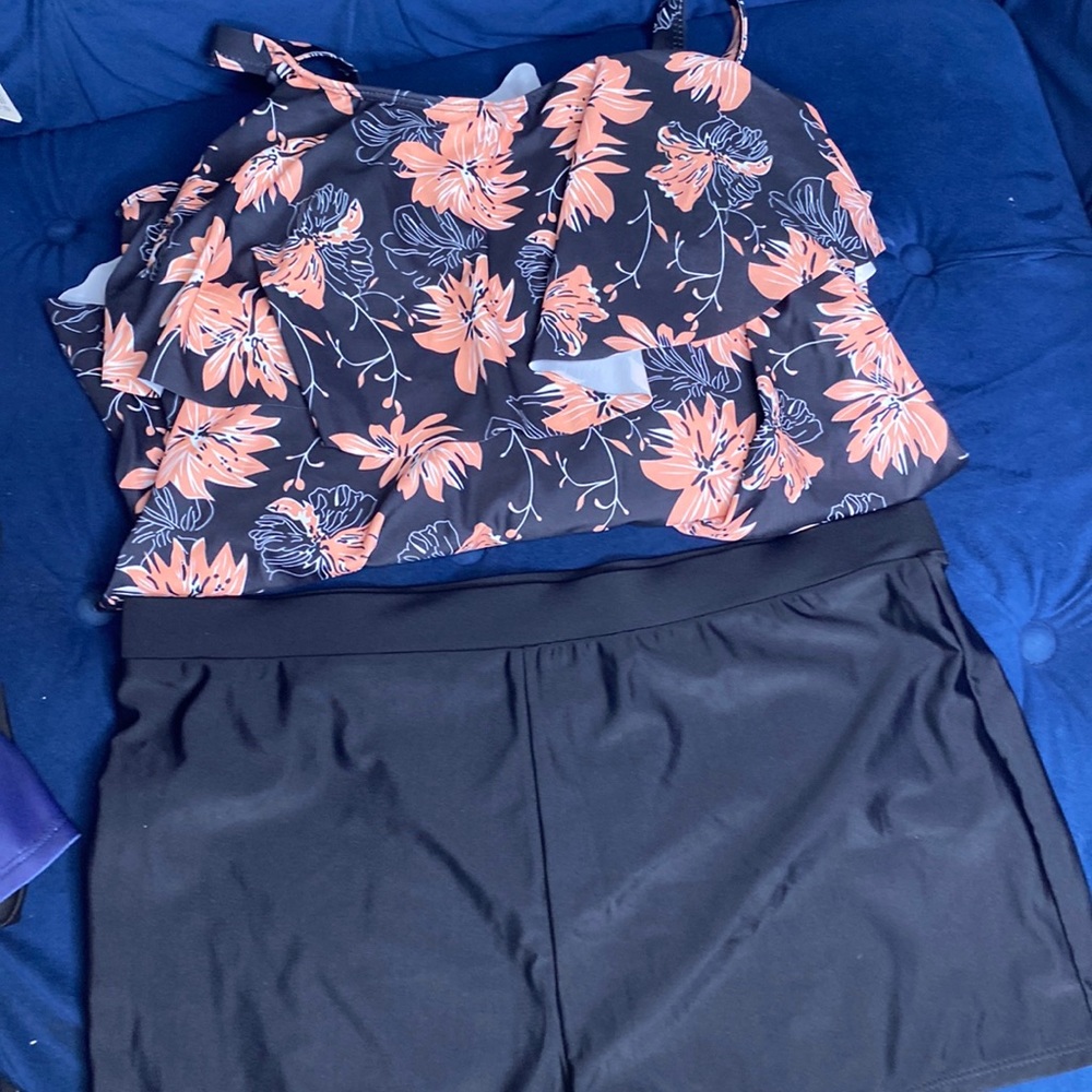 Bathing suit